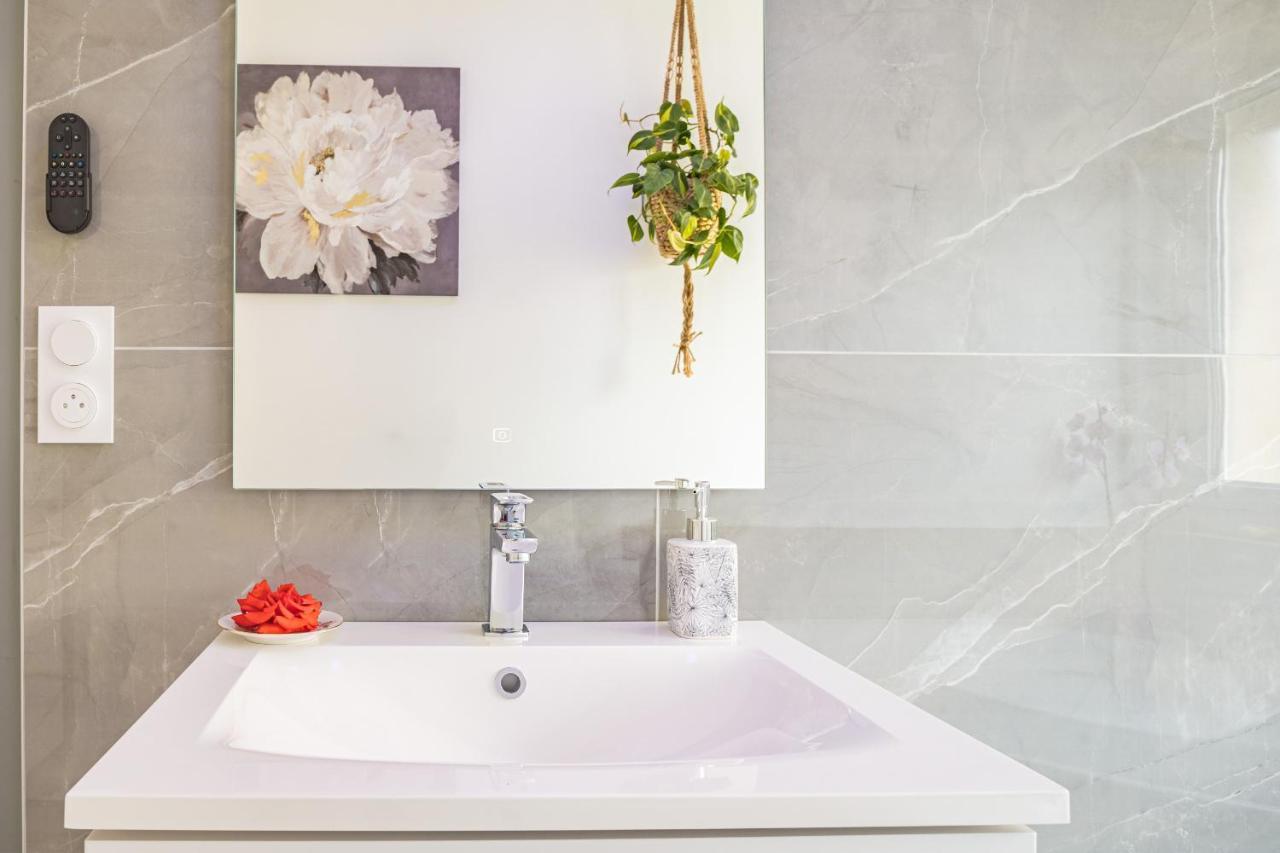 Le Flamboyant - Confort & Rarete - Premium Saint-André-les-Vergers Εξωτερικό φωτογραφία